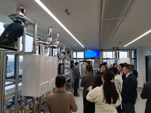 喜德瑞嘉興工廠開放日 東芝精英代理商組團參觀，國內貿易代理合作再深化